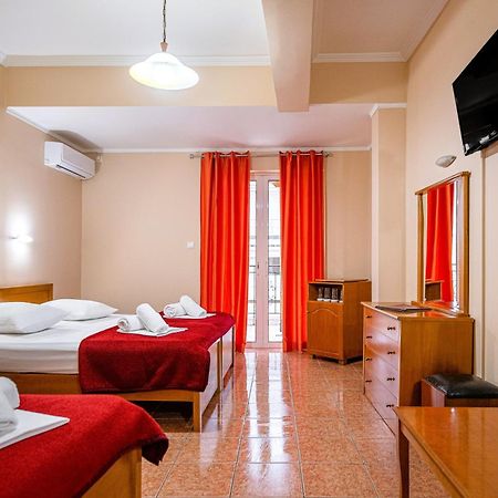 Hotel Faros II Pireus Exteriér fotografie